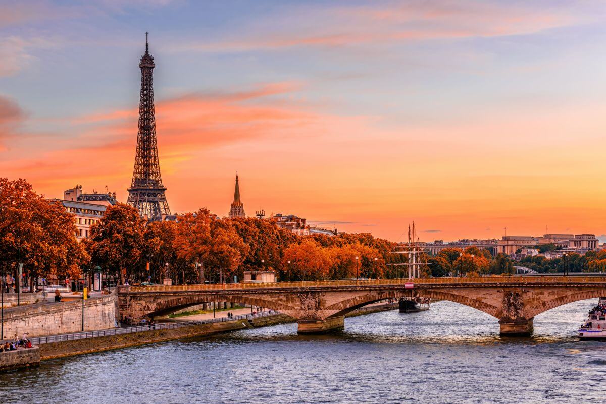 Paryż – nie tylko miasto zakochanych